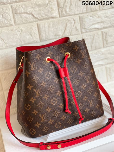 louis vuitton drawstring bucket bag.